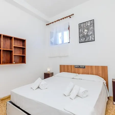 - Center - Regina Margherita Apartman